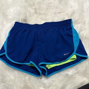 Nike dri fit blue/green active shorts size L